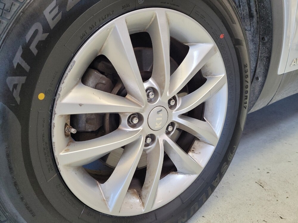 2017 Kia Sorento in Sacramento, CA 95821 - 18101312 31