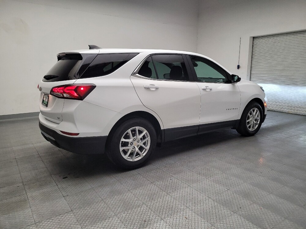 2022 Chevrolet Equinox in Downey, CA 90241 - 18101315 10