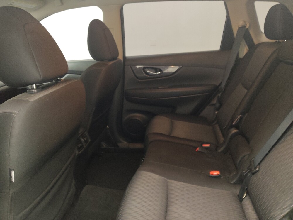 2018 Nissan Rogue in Midlothian, IL 60445 - 18101316 18