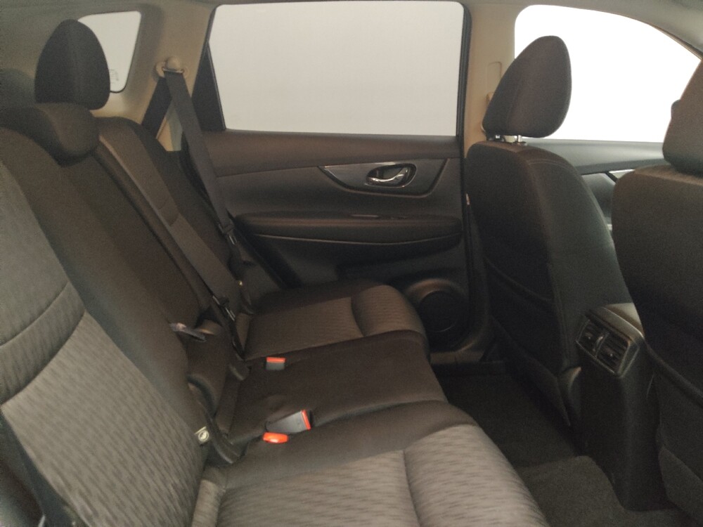 2018 Nissan Rogue in Midlothian, IL 60445 - 18101316 19