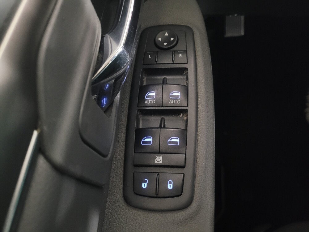 2020 RAM 1500 in Pelham, AL 35124 - 18101330 27