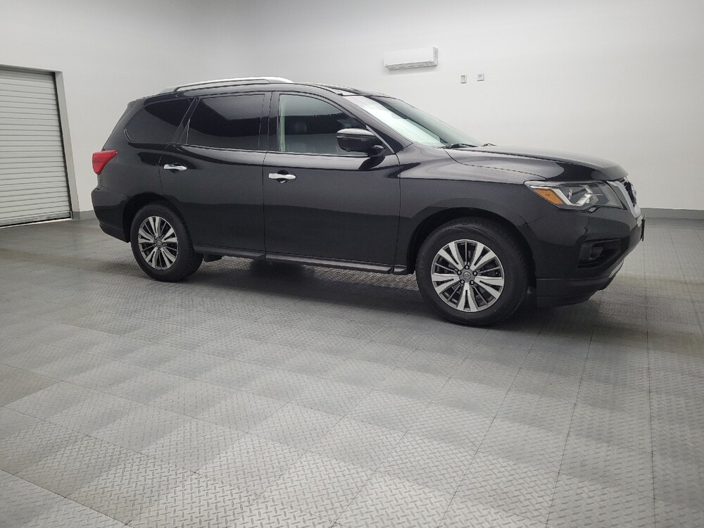 2020 Nissan Pathfinder in San Antonio, TX 78238 - 18101331 11