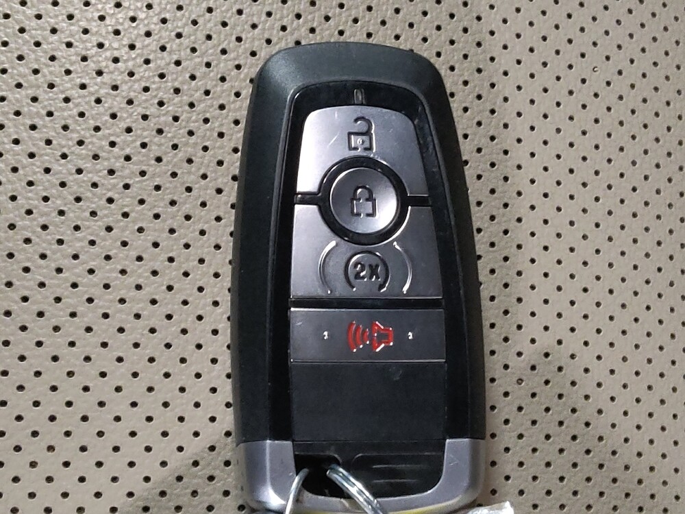 2020 Ford Escape in Arlington, TX 76011 - 18101332 32