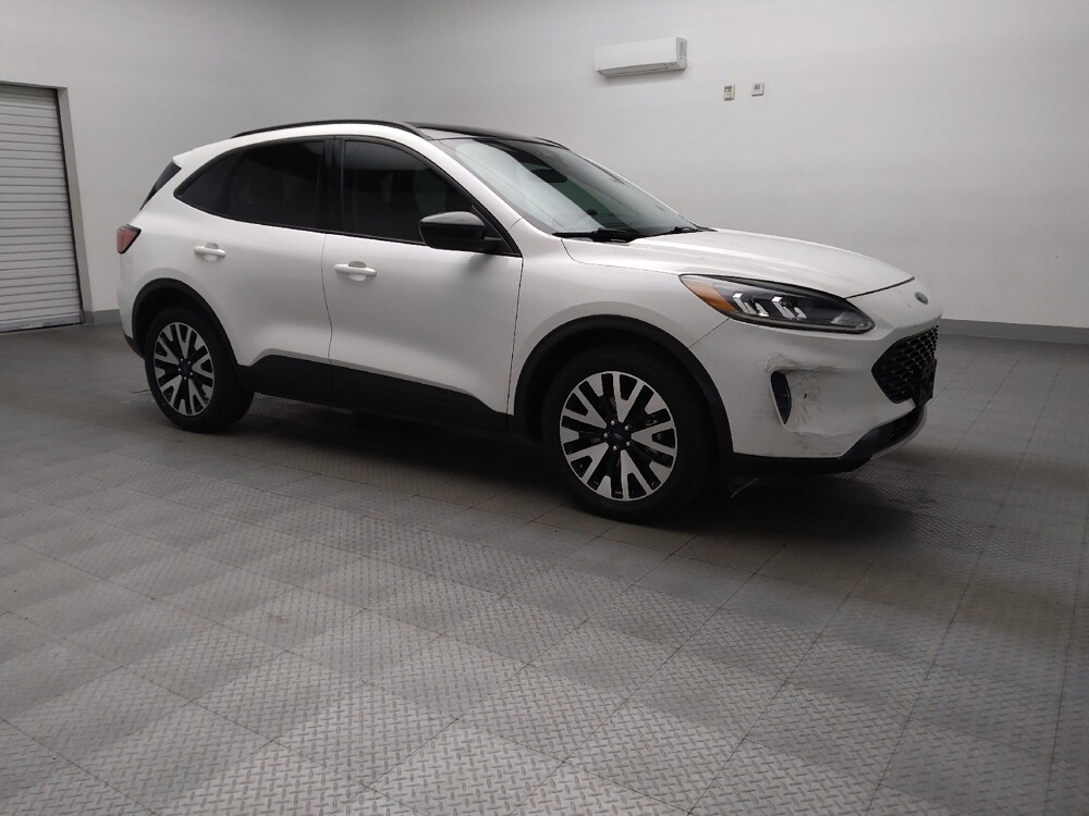2020 Ford Escape in Arlington, TX 76011 - 18101332 13