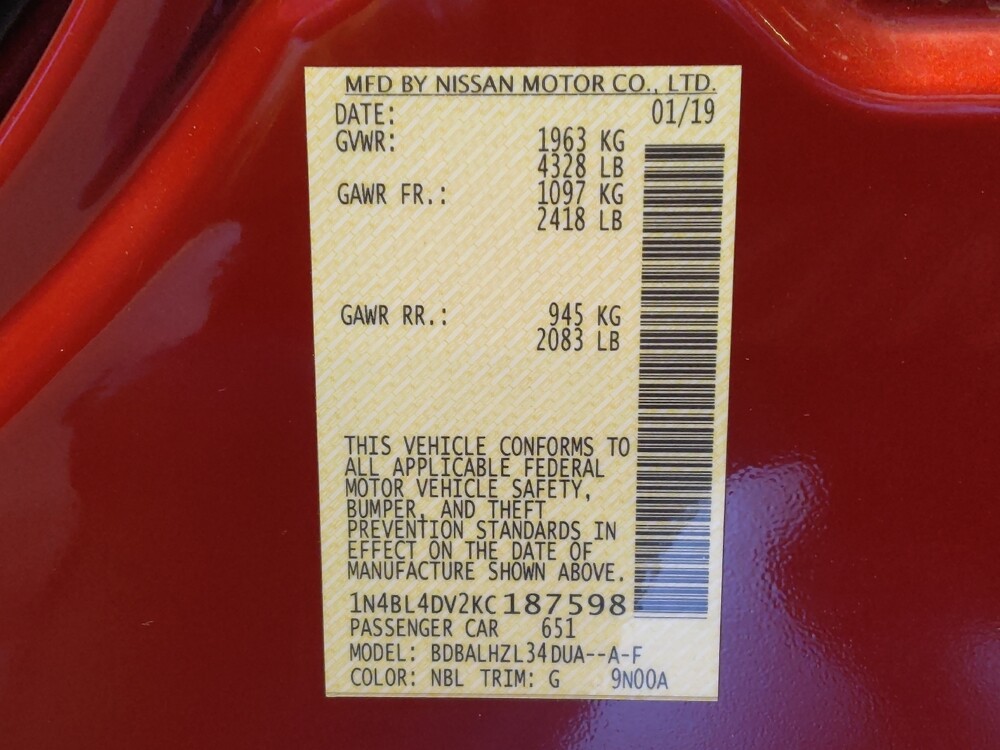 2019 Nissan Altima in Glendale, AZ 85301 - 18101345 33