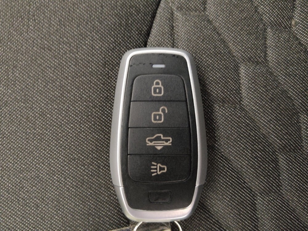 2021 Chevrolet Equinox in Tallahassee, FL 32304 - 18101352 32