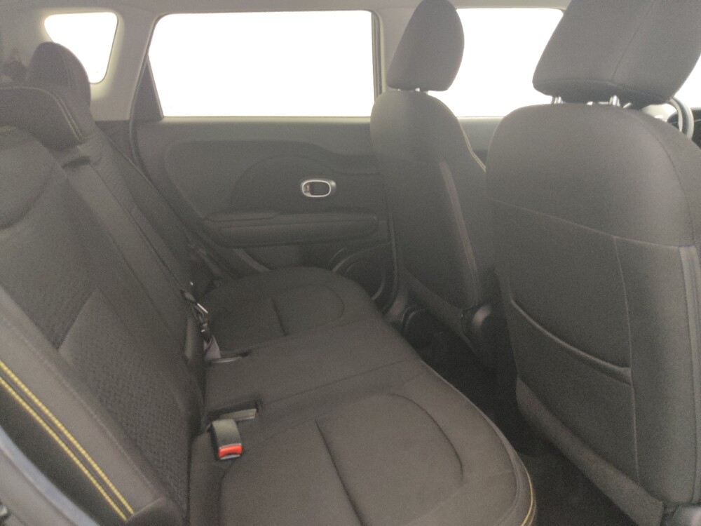 2015 Kia Soul in Lakeland, FL 33815 - 18101362 19