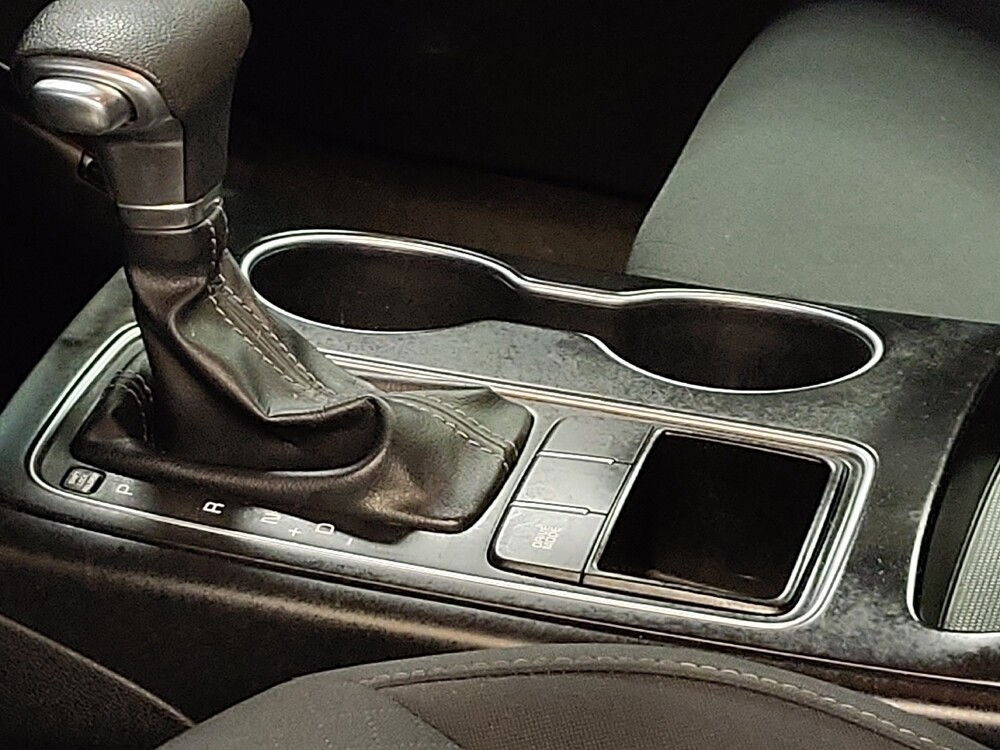 2019 Kia Sorento in Tampa, FL 33612 - 18101364 26