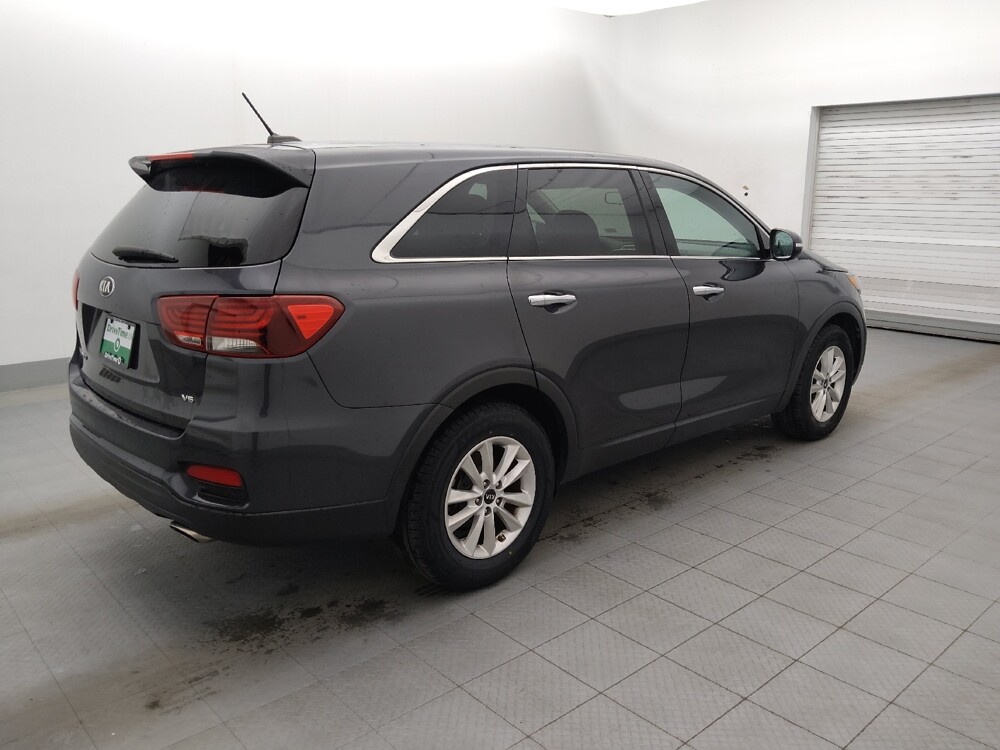 2019 Kia Sorento in Tampa, FL 33612 - 18101364 10