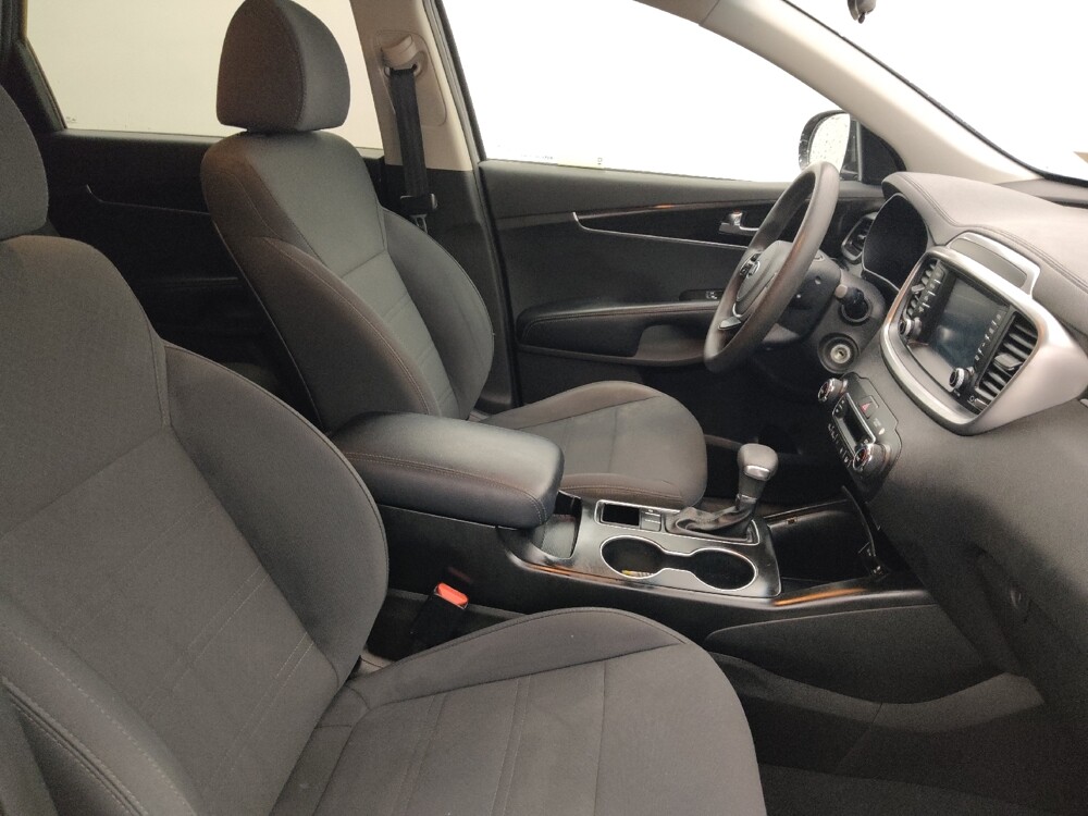 2019 Kia Sorento in Tampa, FL 33612 - 18101364 21