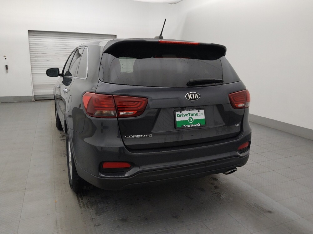 2019 Kia Sorento in Tampa, FL 33612 - 18101364 6