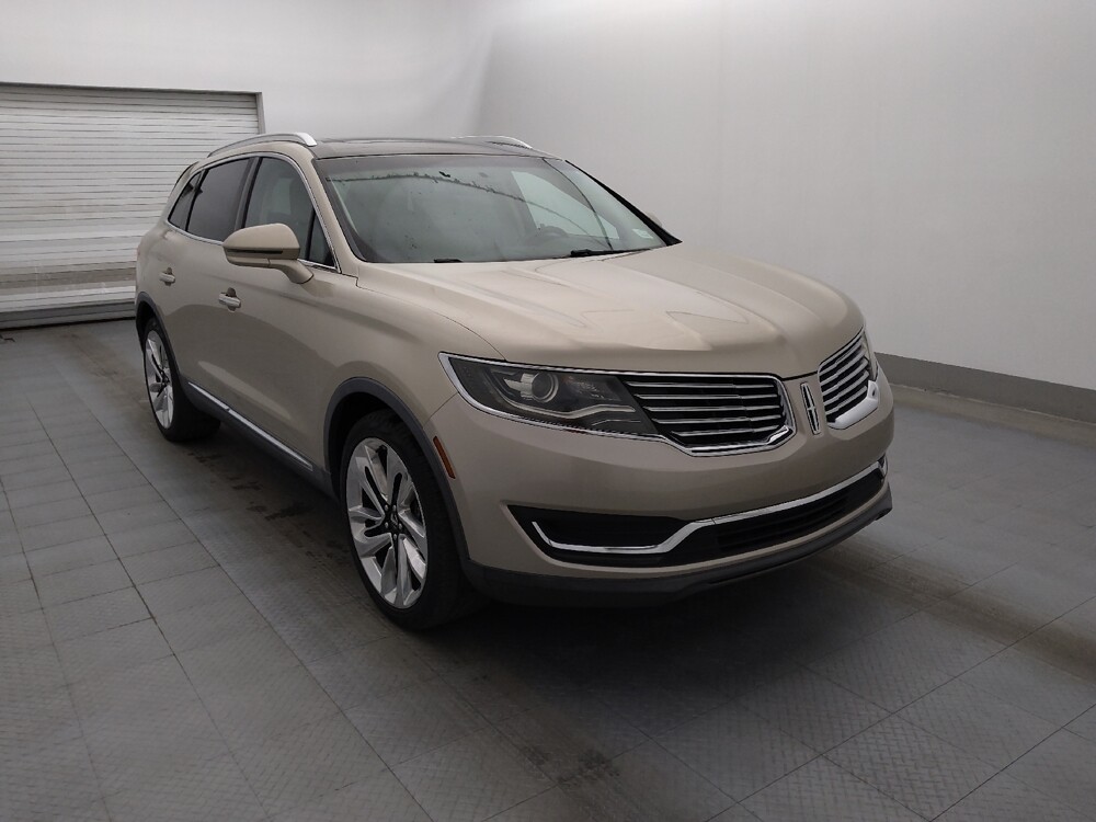 2017 Lincoln MKX in Tallahassee, FL 32304 - 18101366 13
