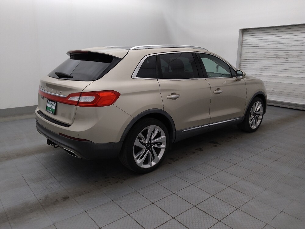 2017 Lincoln MKX in Tallahassee, FL 32304 - 18101366 10