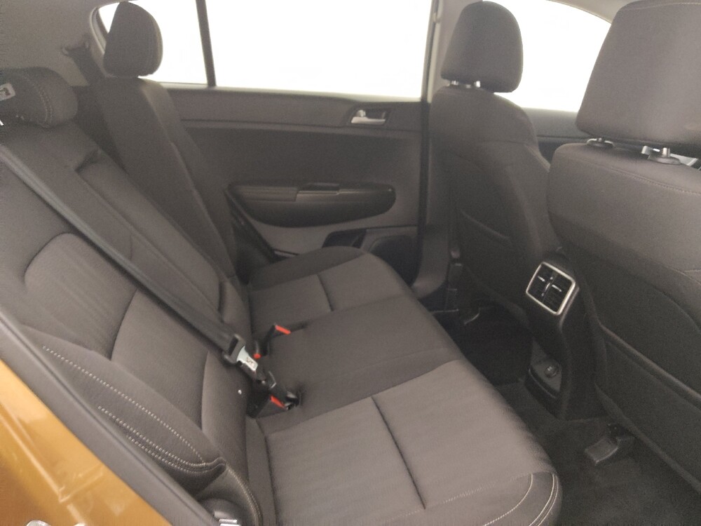 2017 Kia Sportage in Tampa, FL 33612 - 18101367 19