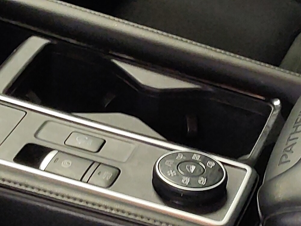 2022 Nissan Pathfinder in Tallahassee, FL 32304 - 18101369 26