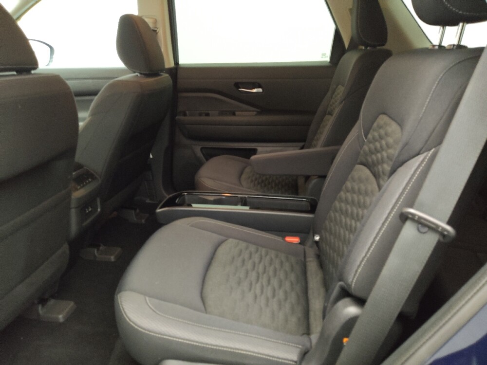 2022 Nissan Pathfinder in Tallahassee, FL 32304 - 18101369 18