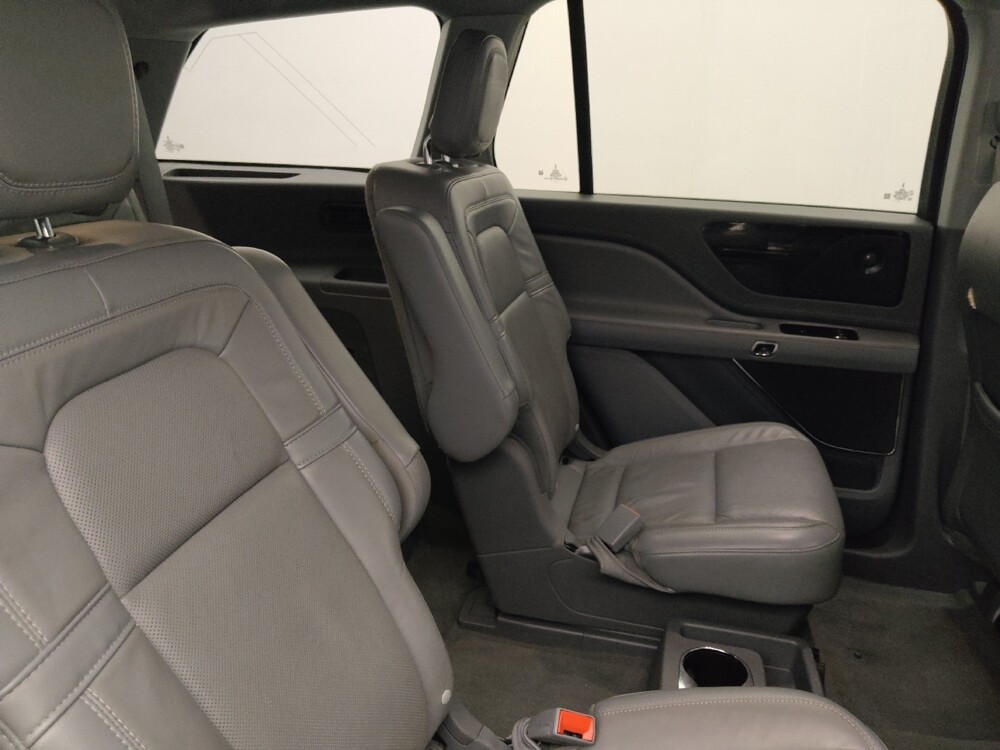 2020 Lincoln Aviator in Tallahassee, FL 32304 - 18101371 19