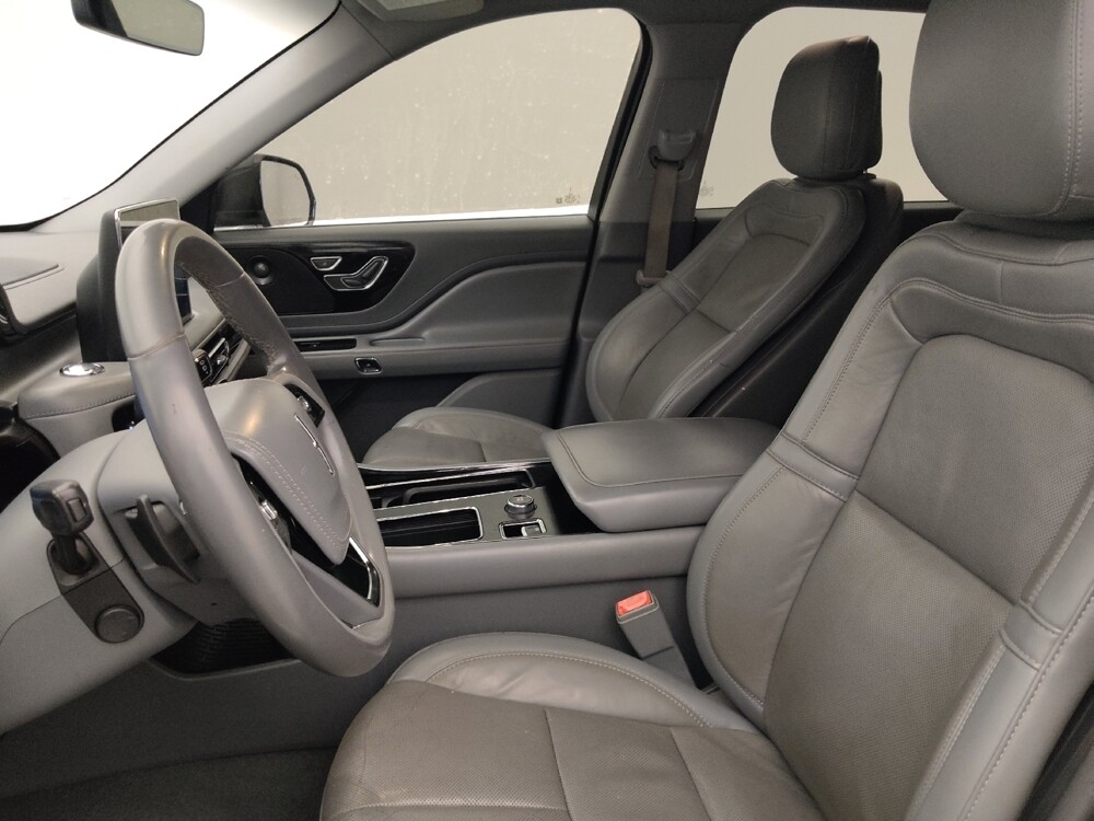 2020 Lincoln Aviator in Tallahassee, FL 32304 - 18101371 17