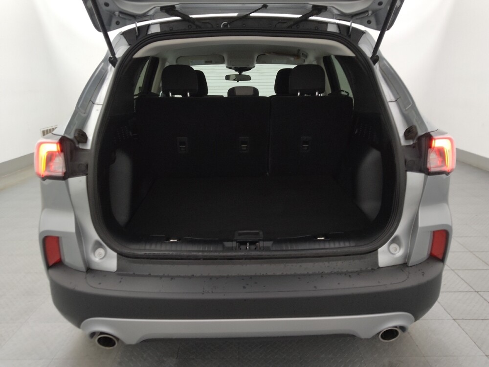 2021 Ford Escape in Tallahassee, FL 32304 - 18101372 29