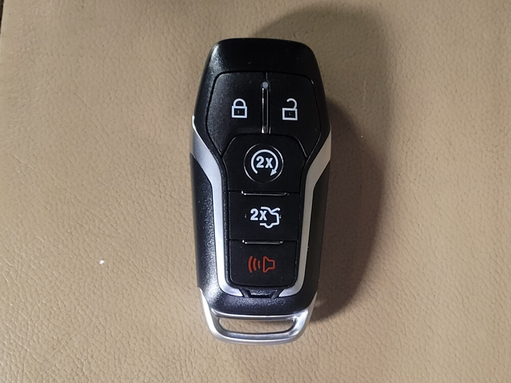 2016 Ford Explorer in Mobile, AL 36606 - 18101379 32