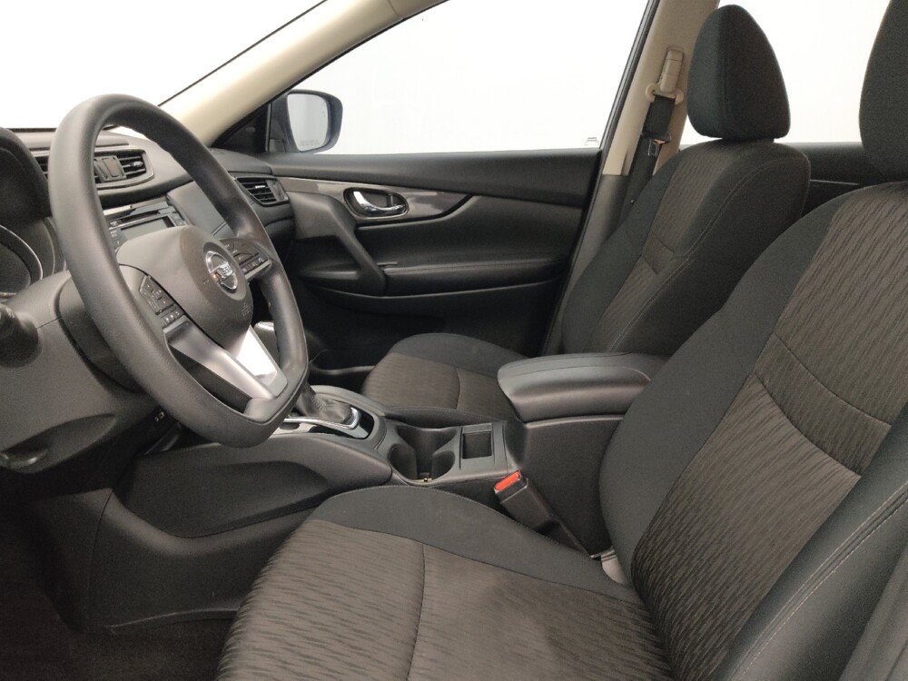 2018 Nissan Rogue in Tallahassee, FL 32304 - 18101380 17