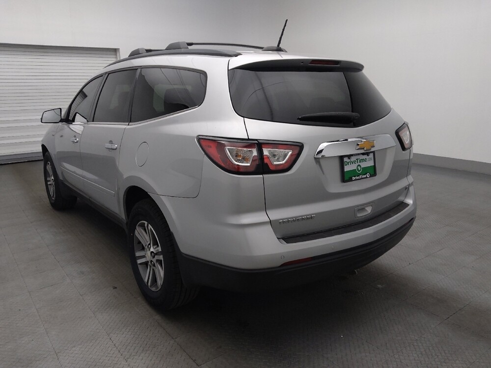 2017 Chevrolet Traverse in Mobile, AL 36606 - 18101385 5