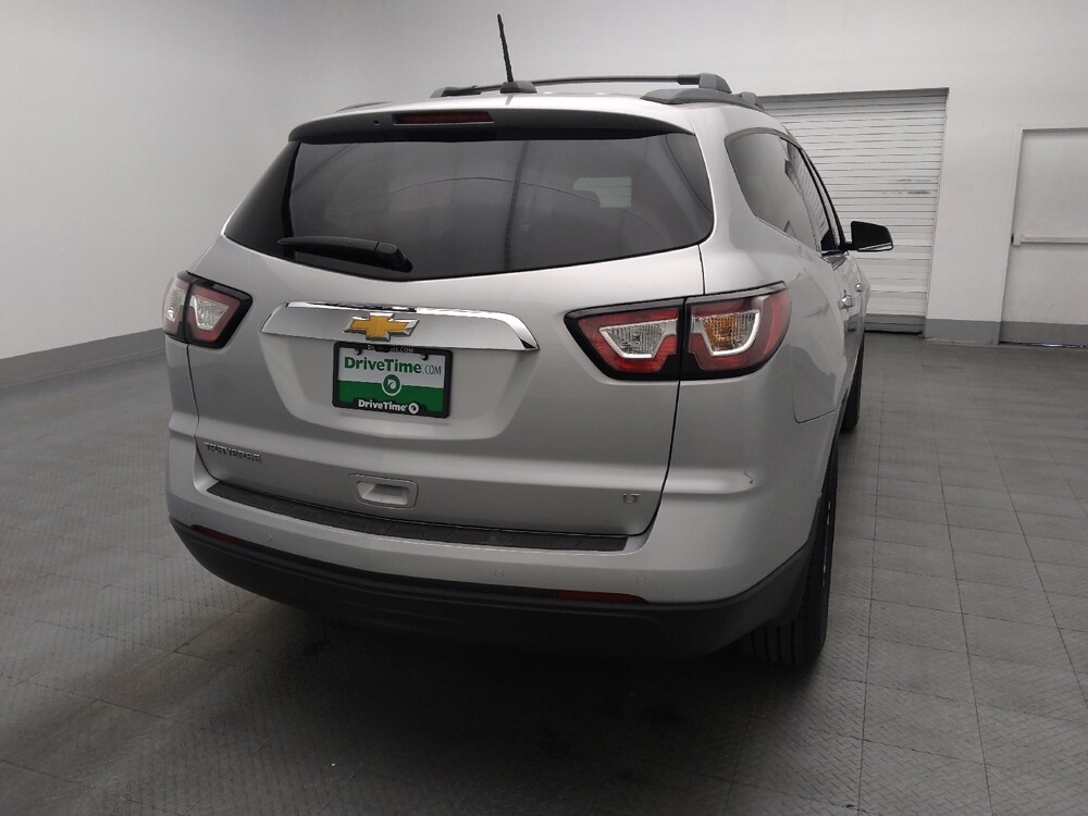 2017 Chevrolet Traverse in Mobile, AL 36606 - 18101385 7