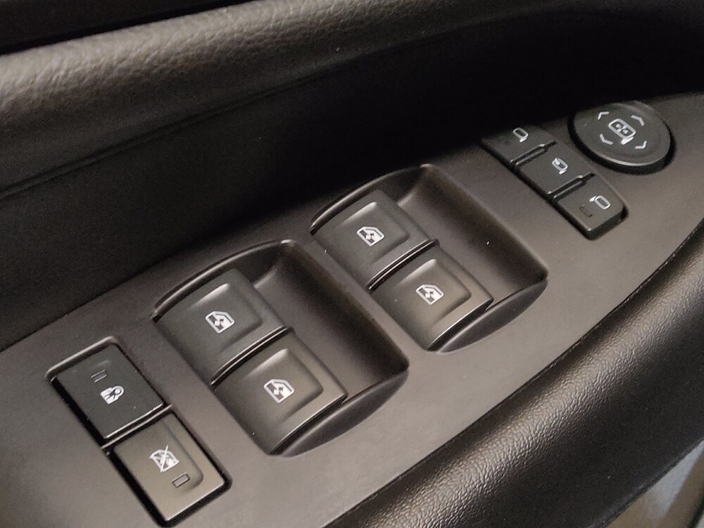 2019 Cadillac Escalade in Jacksonville, FL 32210 - 18101390 27