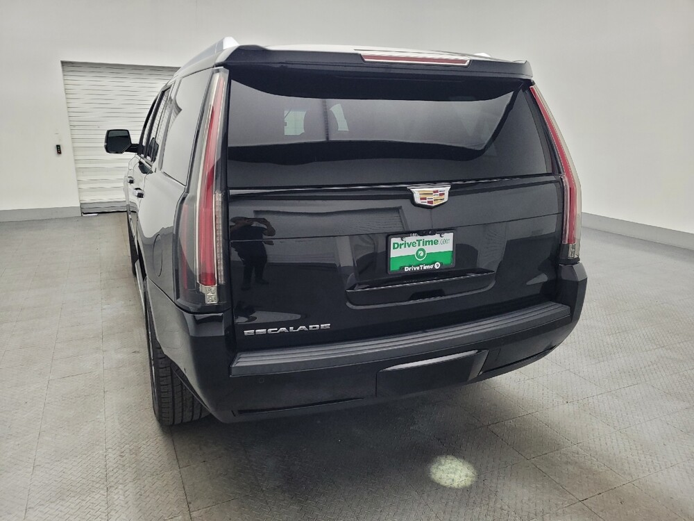 2019 Cadillac Escalade in Jacksonville, FL 32210 - 18101390 6