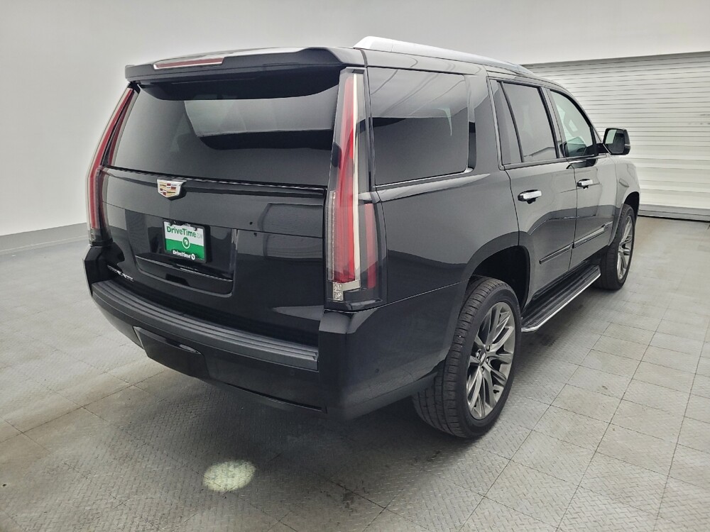 2019 Cadillac Escalade in Jacksonville, FL 32210 - 18101390 9