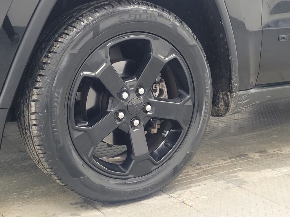 2018 Jeep Grand Cherokee in Madison, TN 37115 - 18101400 31