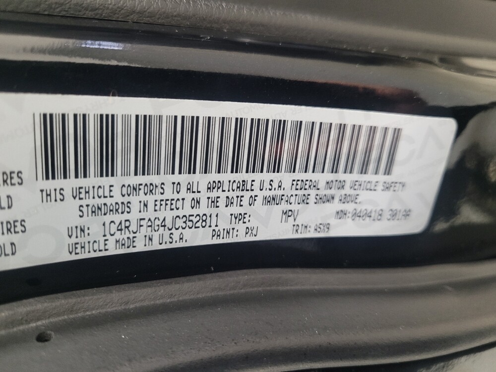 2018 Jeep Grand Cherokee in Madison, TN 37115 - 18101400 33