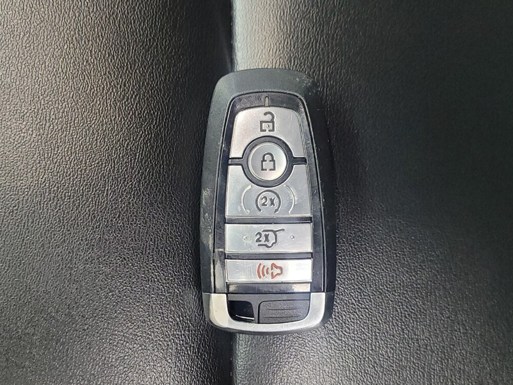 2022 Ford Explorer in Madison, TN 37115 - 18101404 32