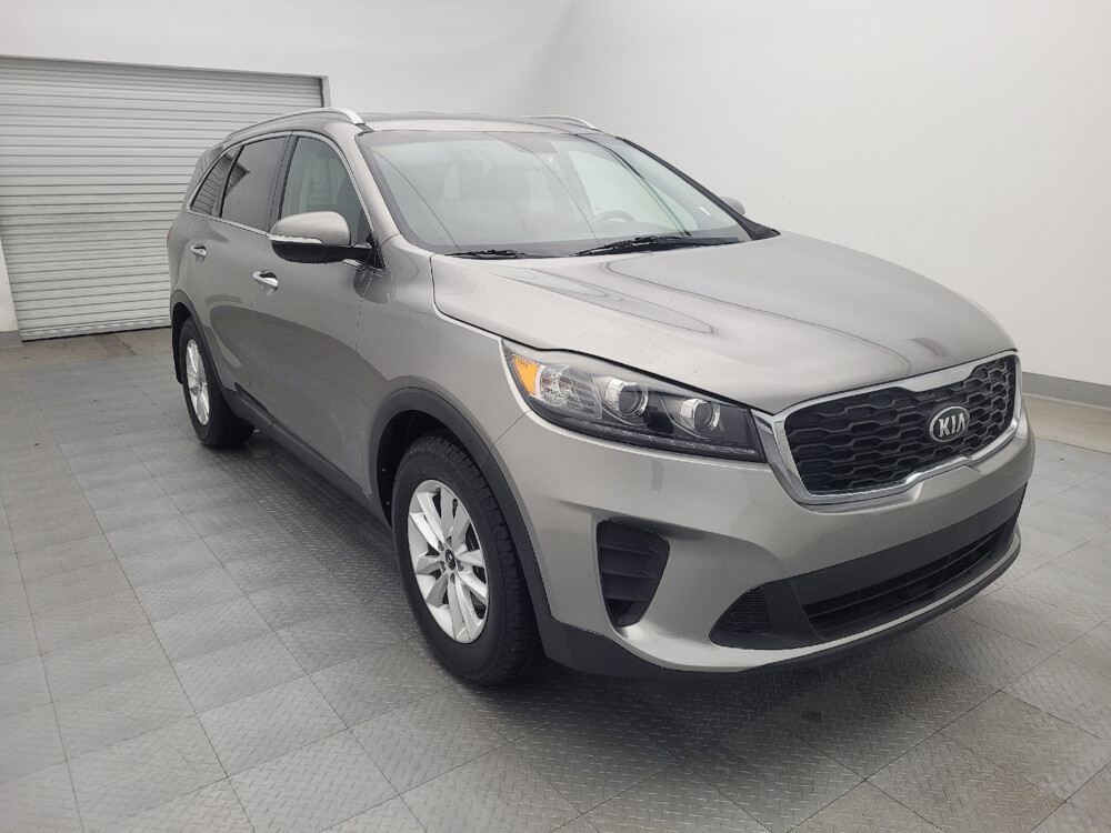 2019 Kia Sorento in Houston, TX 77034 - 18101405 13