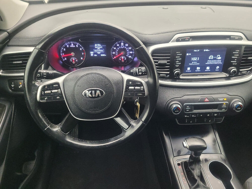 2019 Kia Sorento in Houston, TX 77034 - 18101405 22