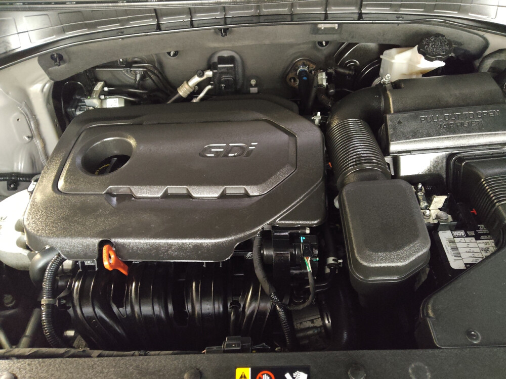 2019 Kia Sorento in Houston, TX 77034 - 18101405 30