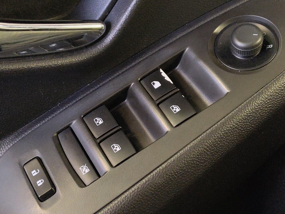 2017 Chevrolet Trax in Houston, TX 77034 - 18101409 27