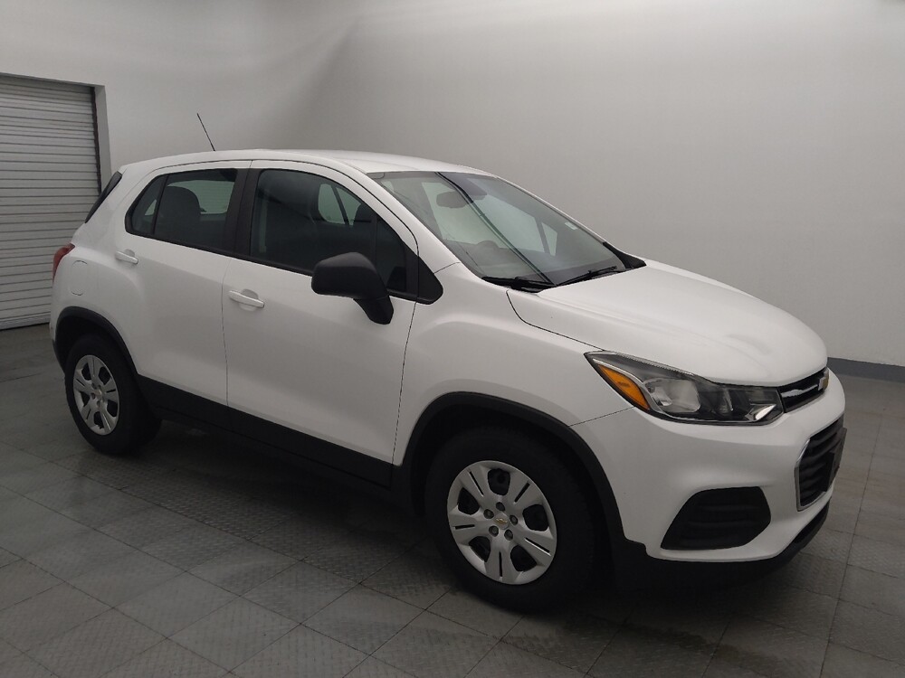 2017 Chevrolet Trax in Houston, TX 77034 - 18101409 11
