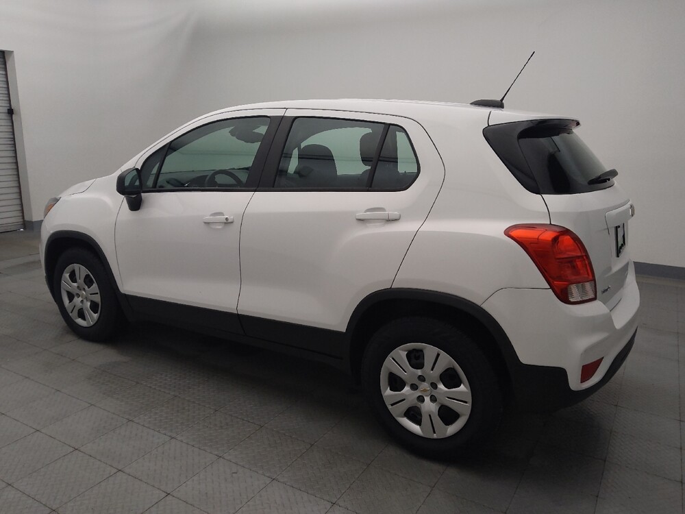 2017 Chevrolet Trax in Houston, TX 77034 - 18101409 3