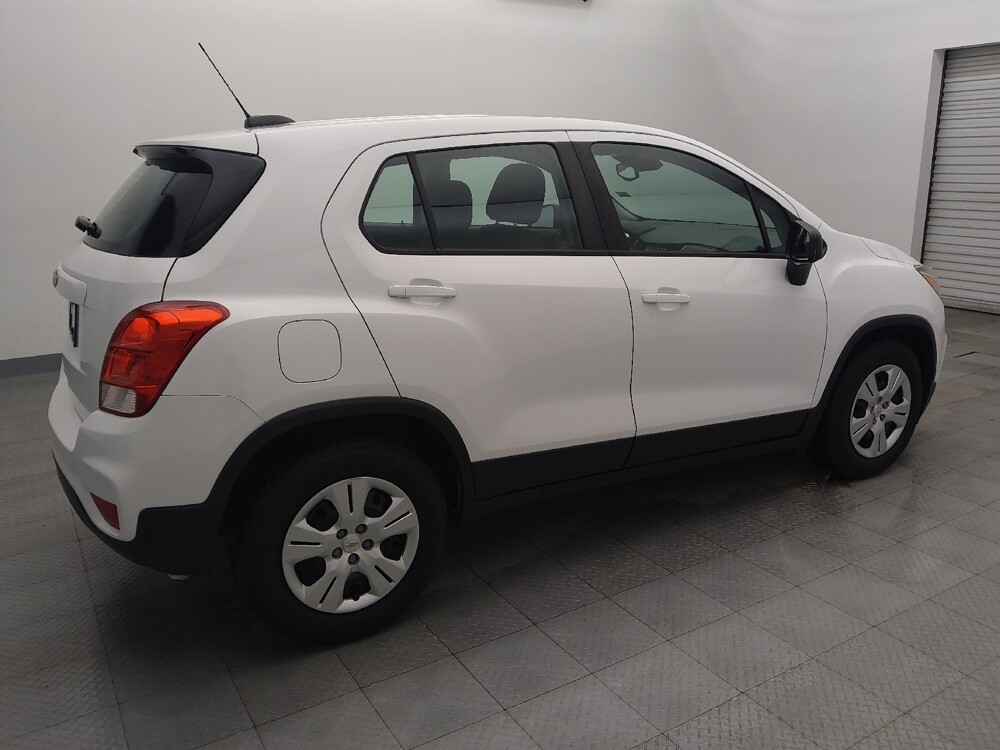 2017 Chevrolet Trax in Houston, TX 77034 - 18101409 10