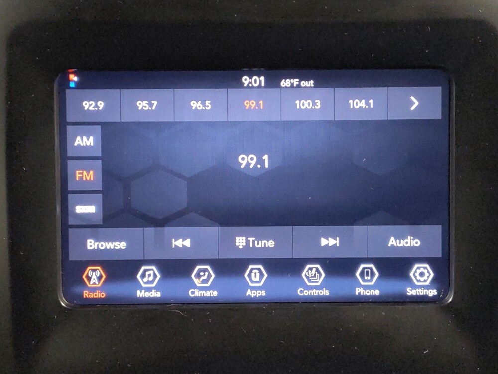 2019 Jeep Cherokee in San Antonio, TX 78238 - 18101413 25