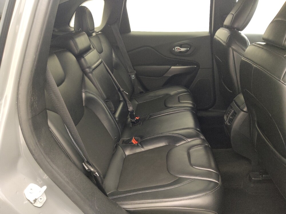 2019 Jeep Cherokee in San Antonio, TX 78238 - 18101413 19