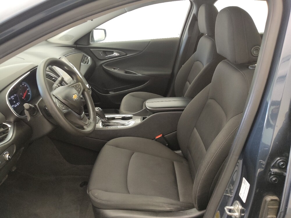 2020 Chevrolet Malibu in Houston, TX 77034 - 18101415 17