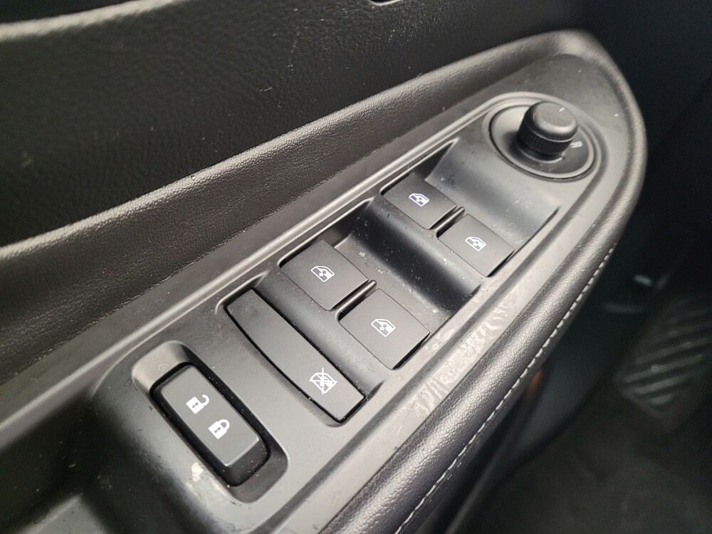 2018 Buick Encore in Louisville, KY 40258 - 18101421 27