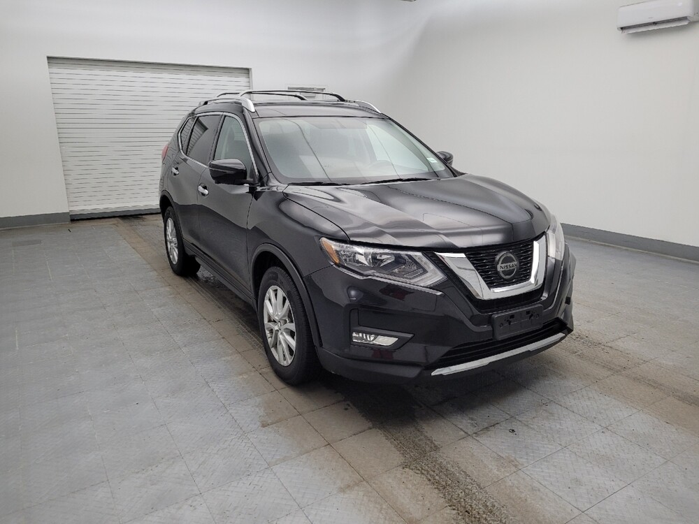 2018 Nissan Rogue in Fairfield, OH 45014 - 18101423 13