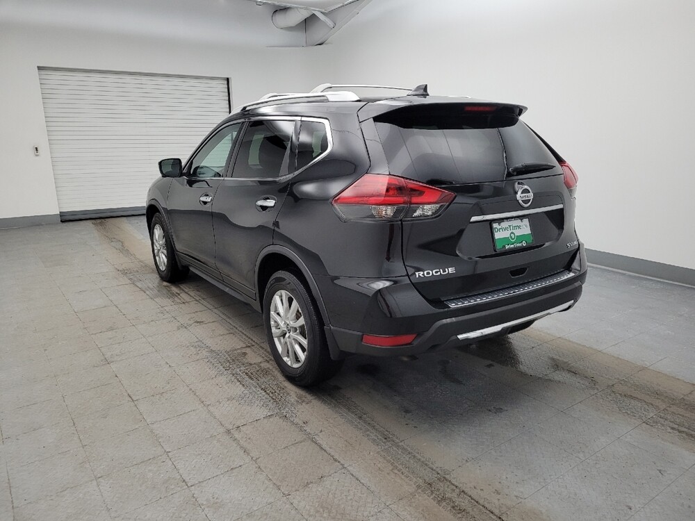 2018 Nissan Rogue in Fairfield, OH 45014 - 18101423 5