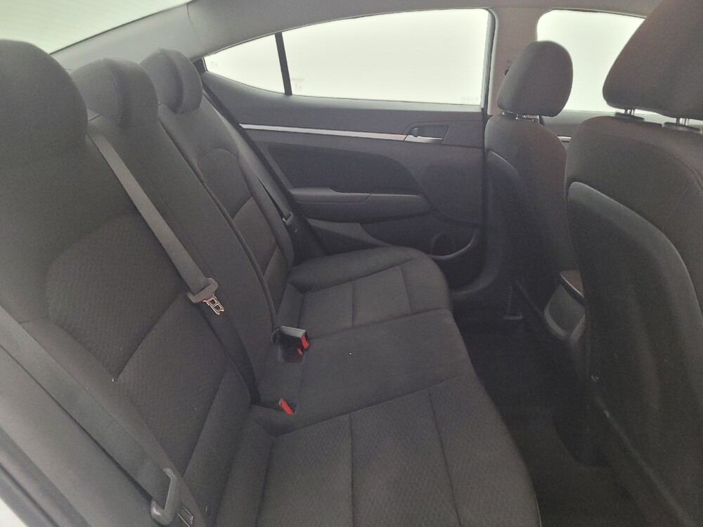 2020 Hyundai Elantra in Louisville, KY 40258 - 18101424 19