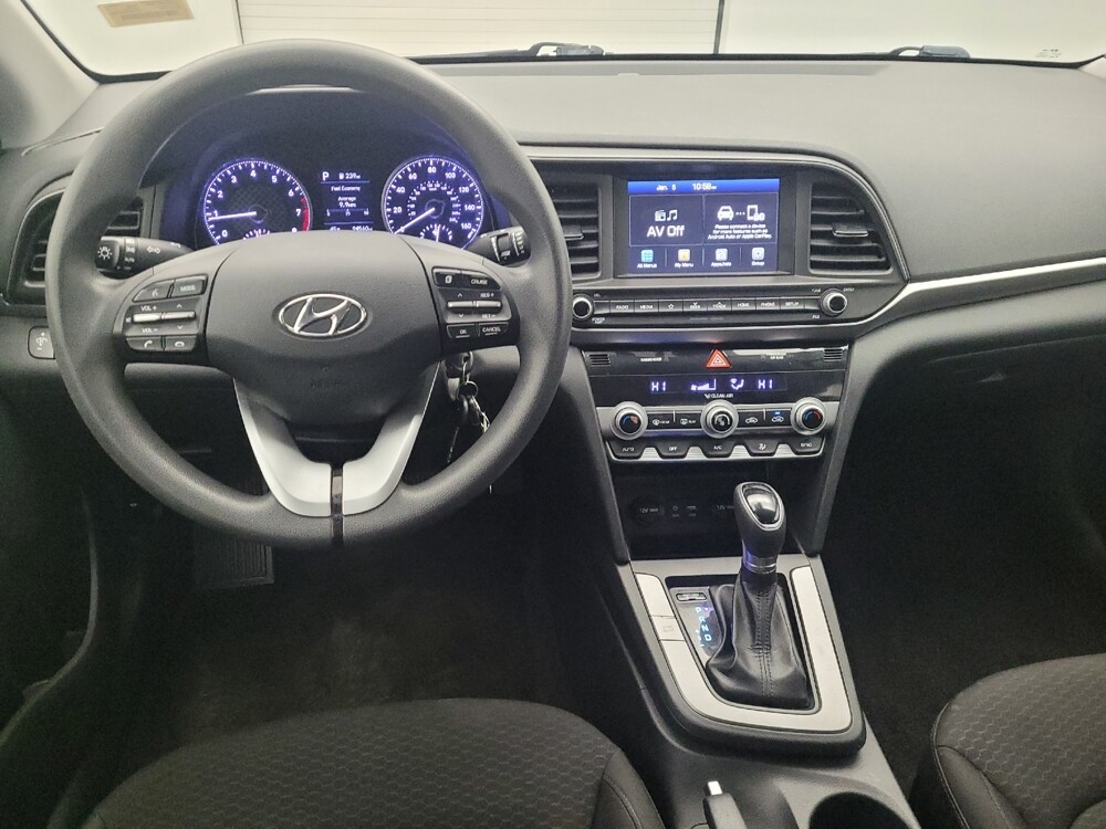 2020 Hyundai Elantra in Louisville, KY 40258 - 18101424 22