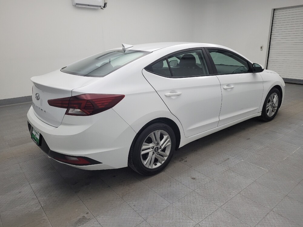 2020 Hyundai Elantra in Louisville, KY 40258 - 18101424 10