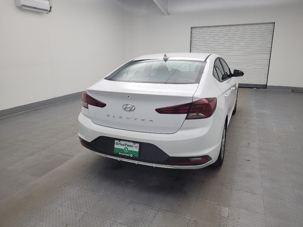 2020 Hyundai Elantra in Louisville, KY 40258 - 18101424 7